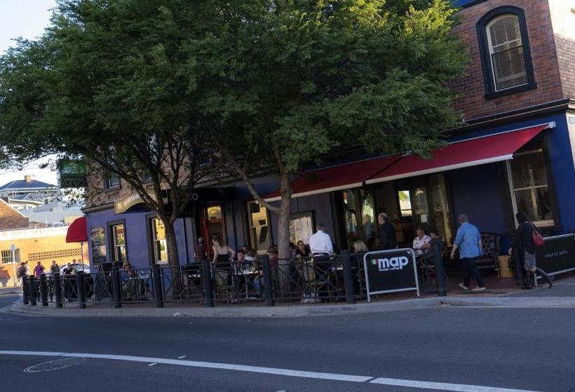 Twofourtwo Boutique Apartments