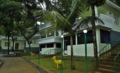 Aruvi Resorts