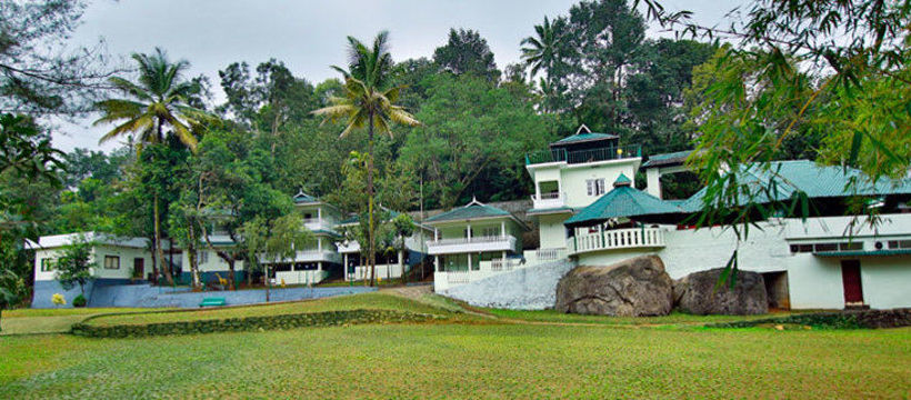 Aruvi Resorts