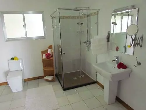 تختخواب و صبحانه Lime Hill Lodge