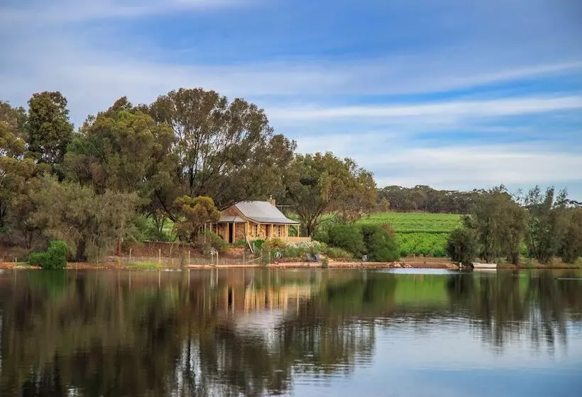 Bed and Breakfast Stonewell Cottages And Vineyards