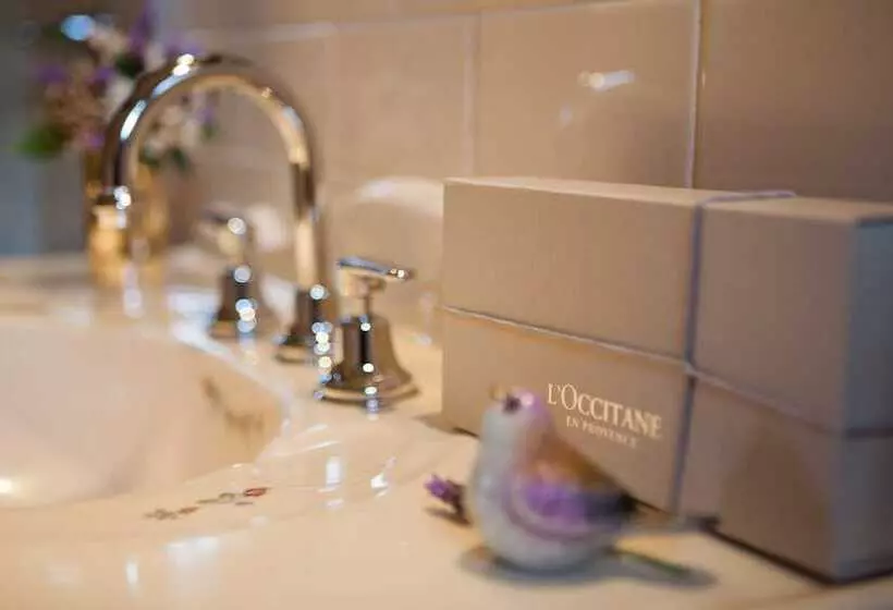 Bed and Breakfast Stonewell Cottages And Vineyards