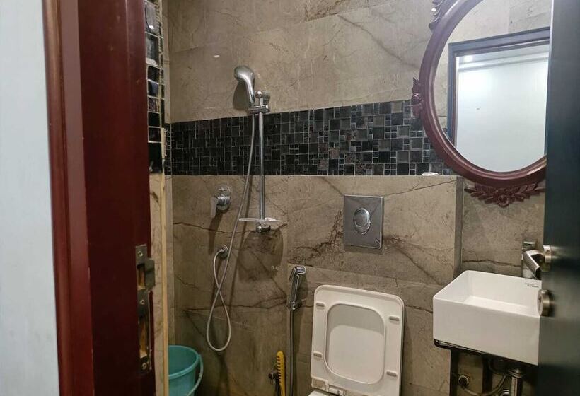 فندق فئة نجمة واحدة Maya Hotel & Restaurant