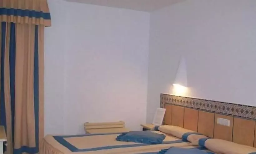 Хостел Virgen Del Mar Holidays