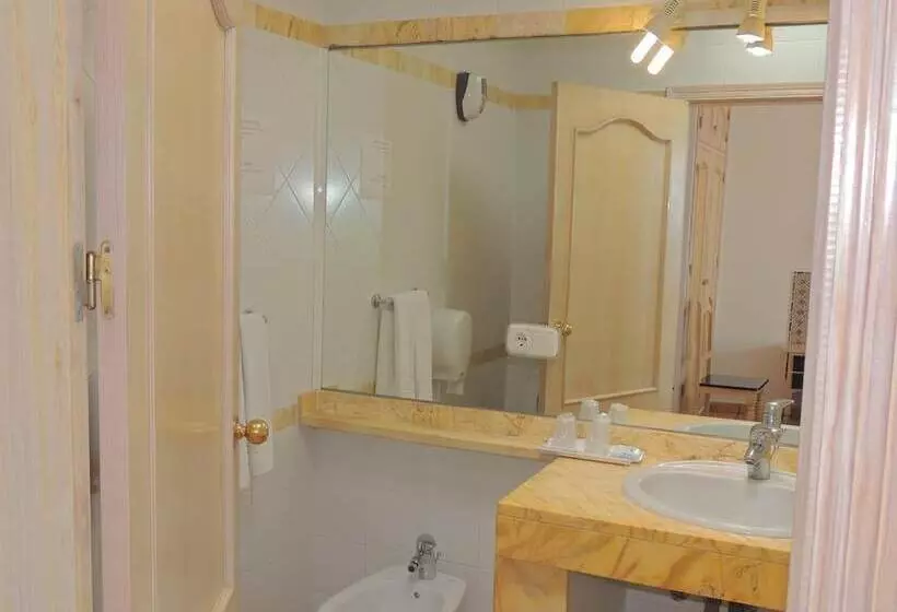 Хостел Virgen Del Mar Holidays