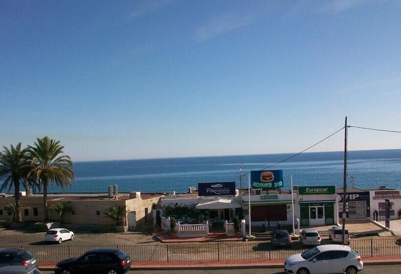 פונדק Virgen Del Mar Holidays