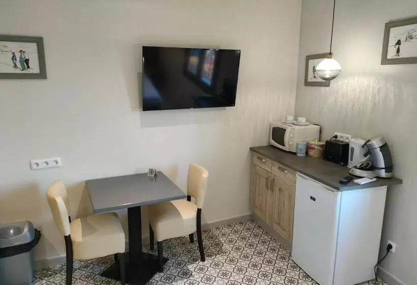 ホテル Au Remp'Arts