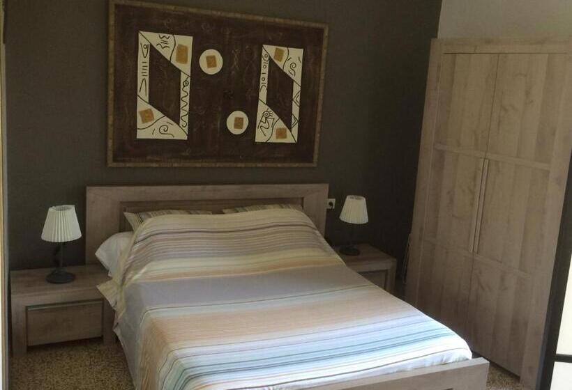 فندق Au Remp'Arts