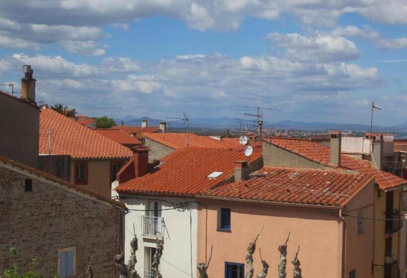 فندق Au Remp'Arts