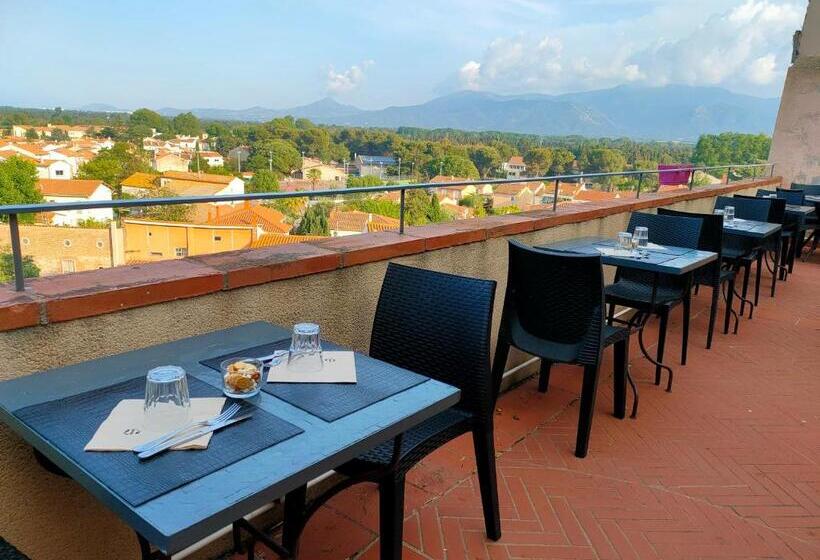 فندق Au Remp'Arts