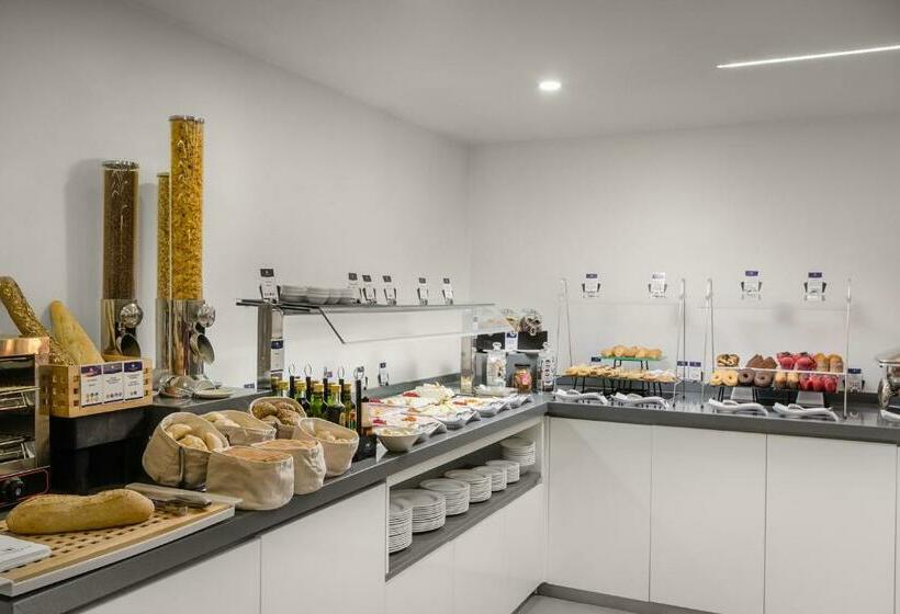 هتل Eurostars Central