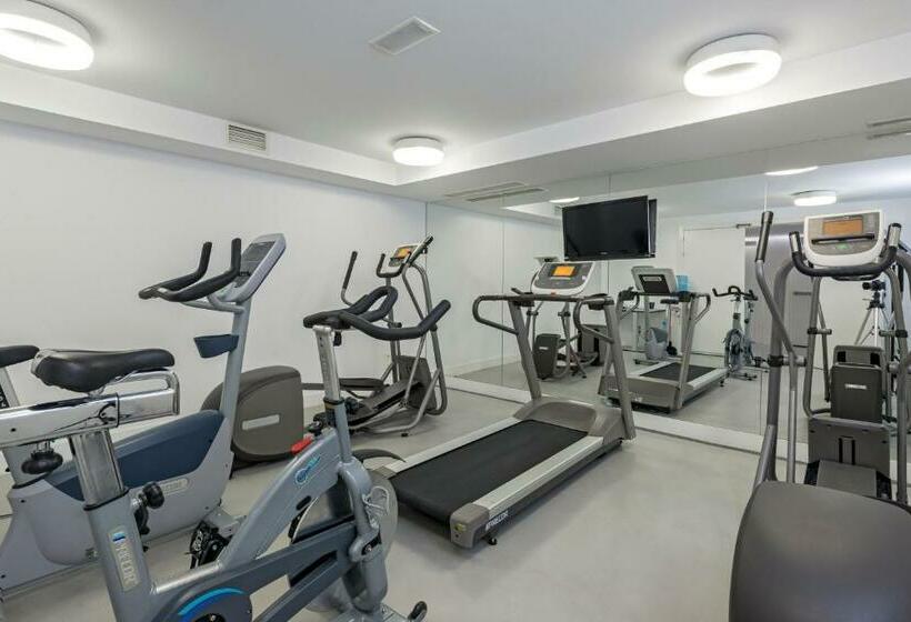 هتل Eurostars Central