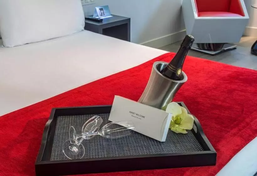 هتل Eurostars Central