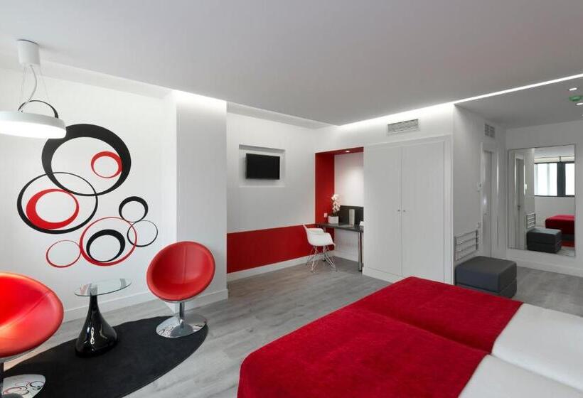 هتل Eurostars Central