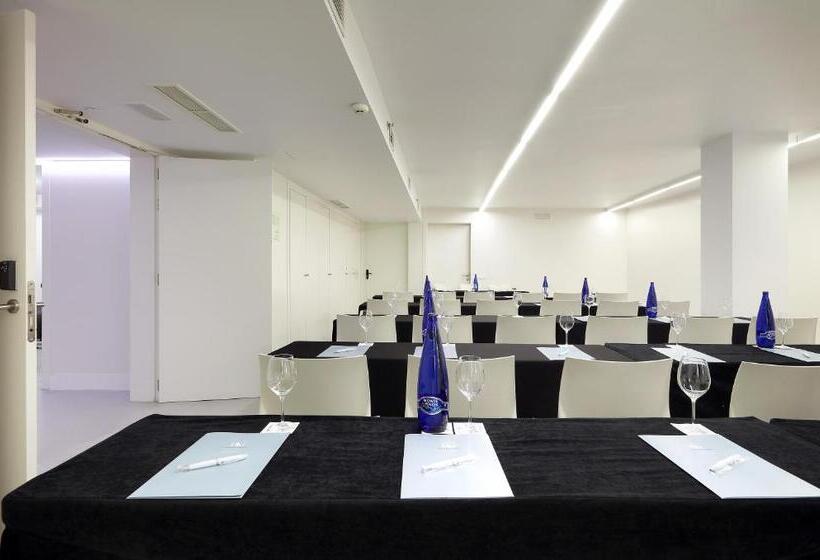 هتل Eurostars Central