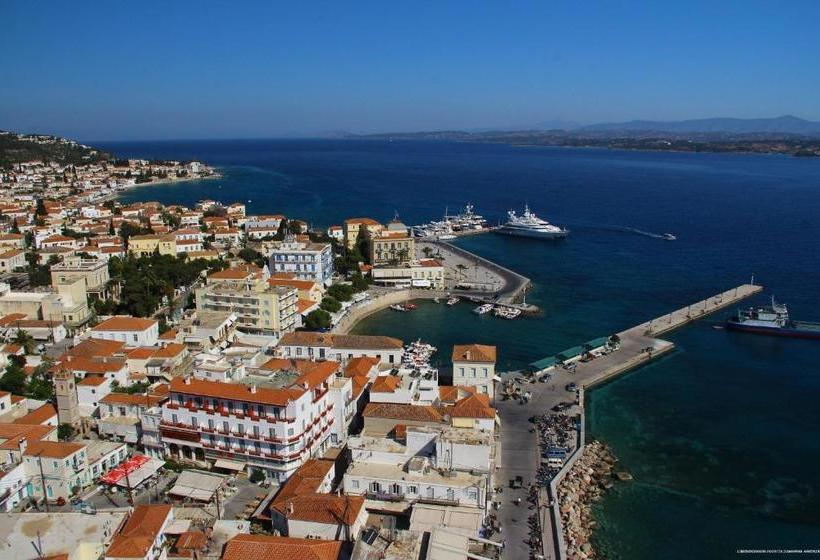 בית מלון כפרי A