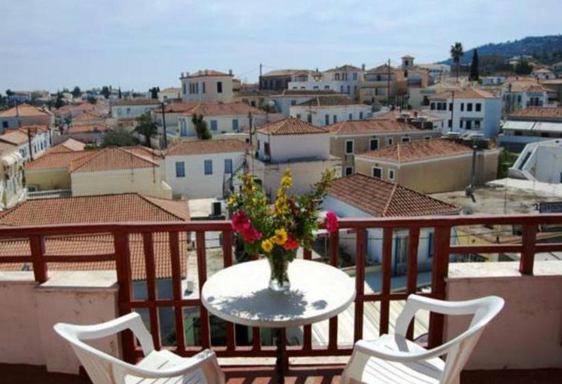 בית מלון כפרי A