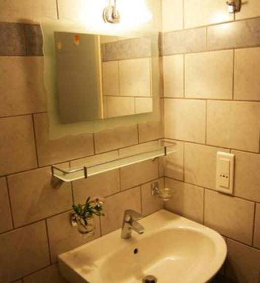 בית מלון כפרי A