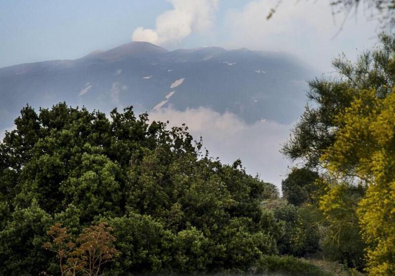 فندق La Fucina di Vulcano
