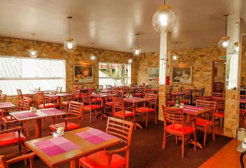 هتل Fazenda Golden Park Campos Do Jordão