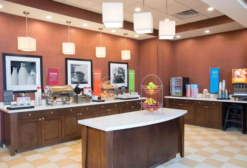 호텔 Hampton Inn Kalamazoo