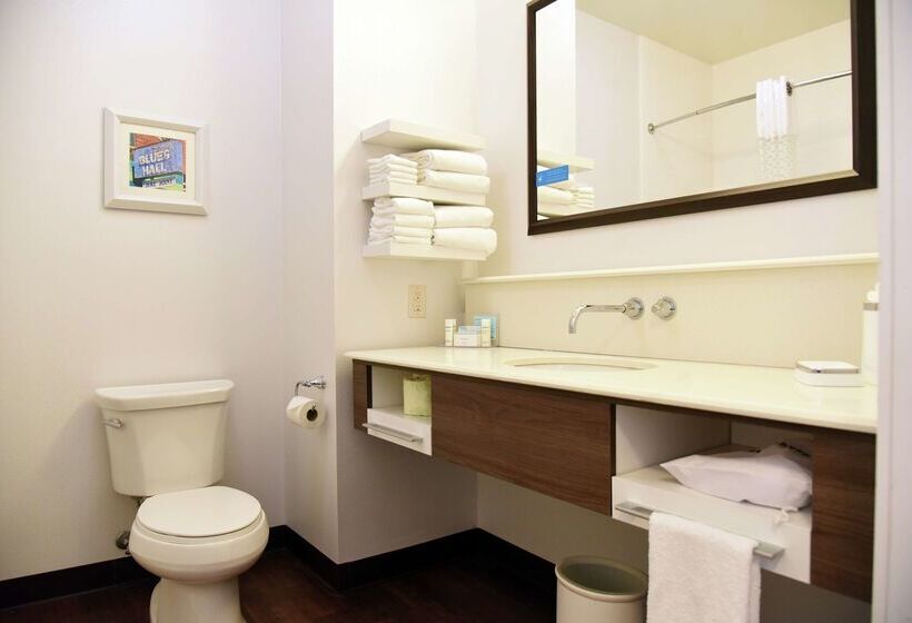 ホテル Hampton Inn Kalamazoo