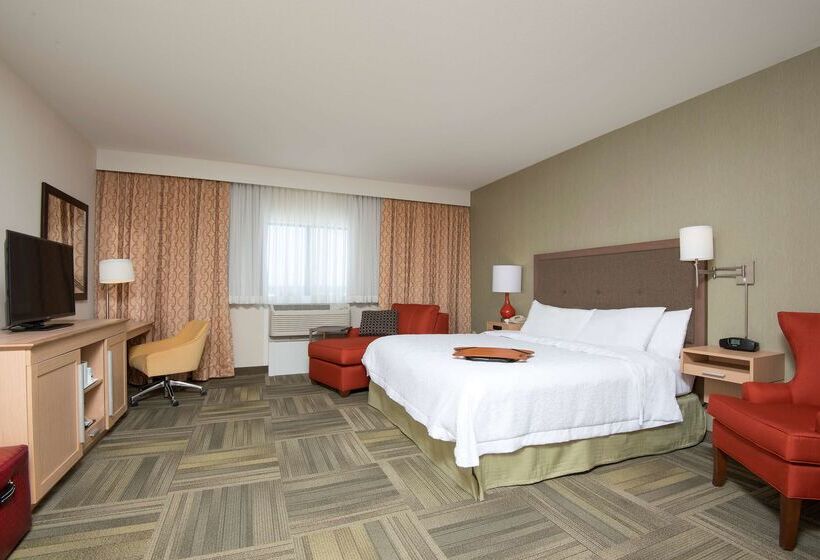ホテル Hampton Inn Kalamazoo