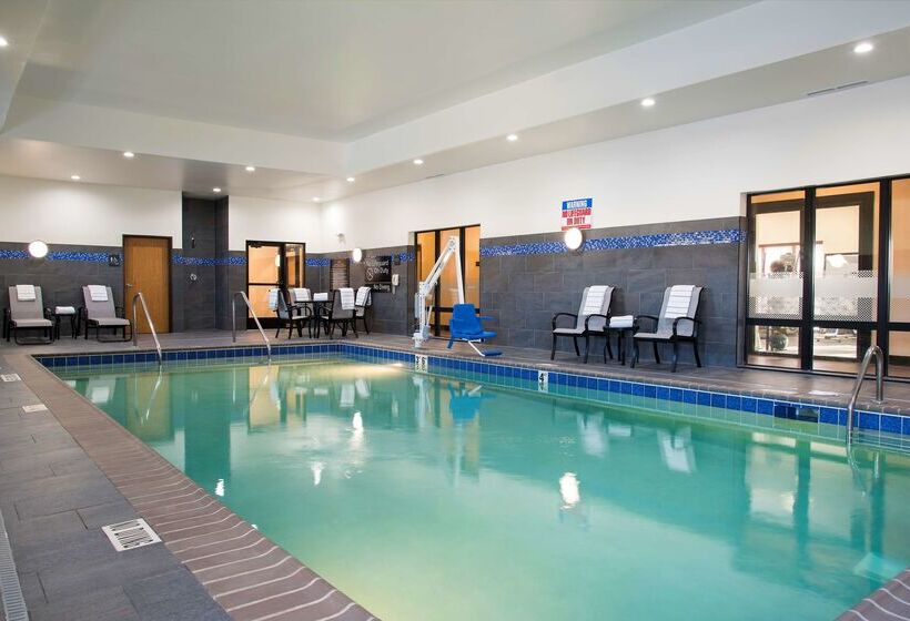 ホテル Hampton Inn Kalamazoo