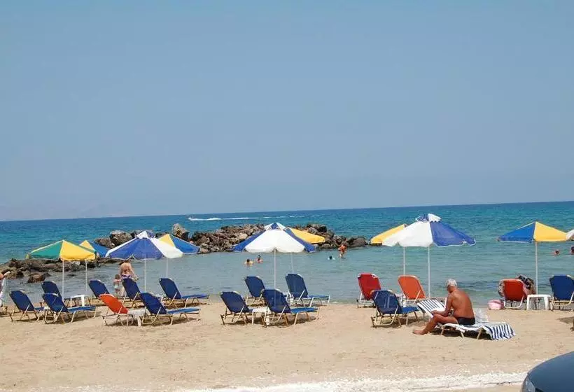 Отель Haris Apartments