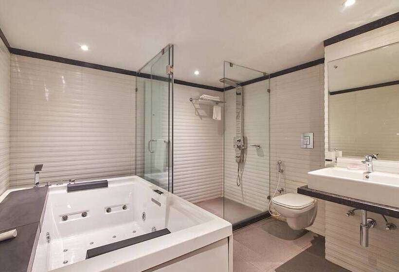 Hotelli Jewel Of The East