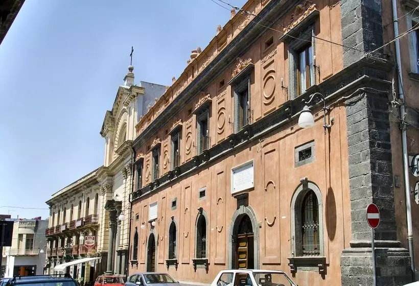 هتل La Fucina di Vulcano