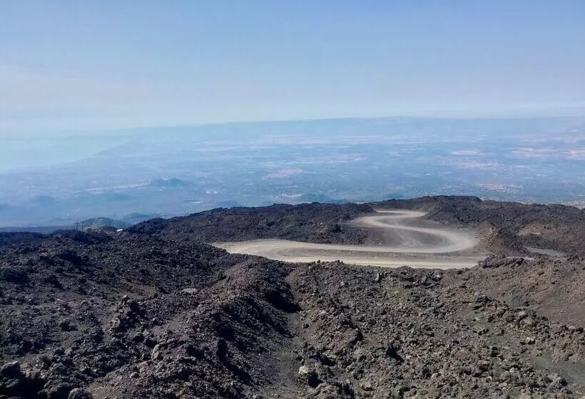 هتل La Fucina di Vulcano