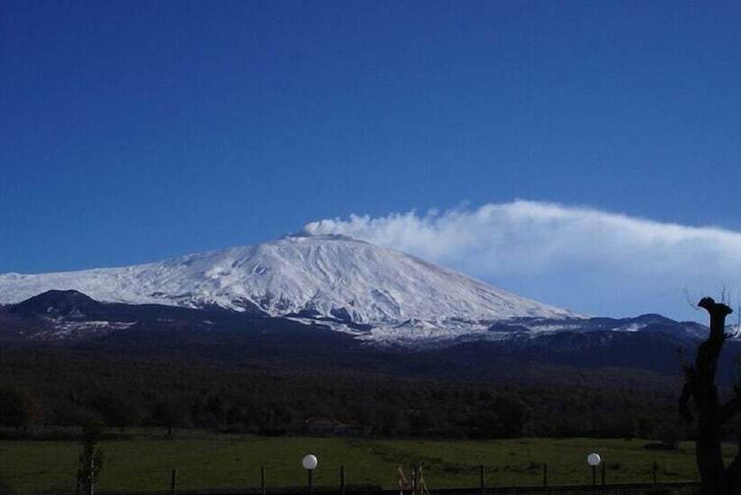 فندق La Fucina di Vulcano