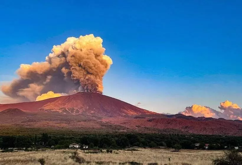 هتل La Fucina di Vulcano