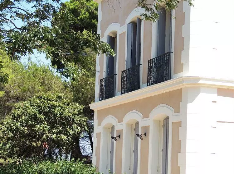 Hotel Le Domaine De La Mandoune