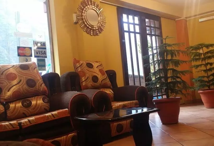 Hotel Marco Wasi