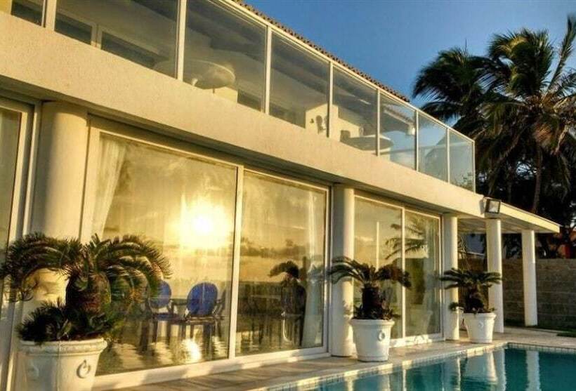 فندق Pousada Praia Dos Milagres