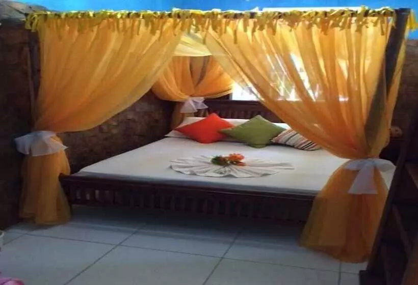 فندق Pousada Praia Dos Milagres