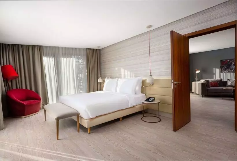 Radisson Blu , Marrakech Carre Eden