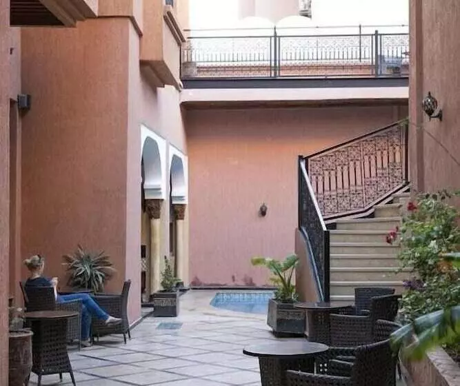 هتل Marrakech House
