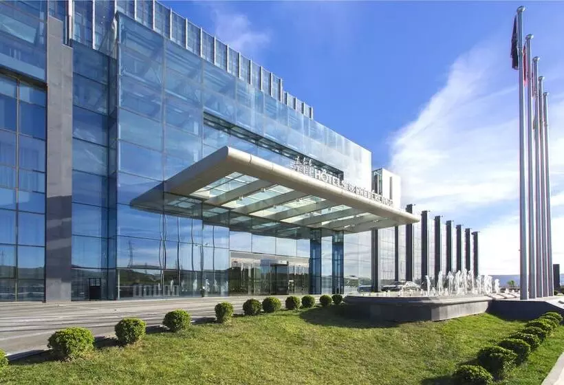 호텔 S & Preference Hualing Tbilisi