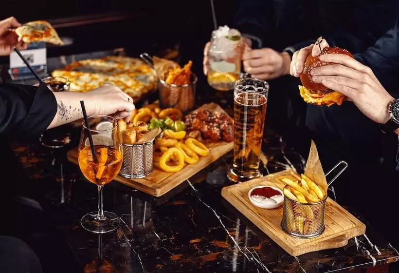 호텔 S & Preference Hualing Tbilisi