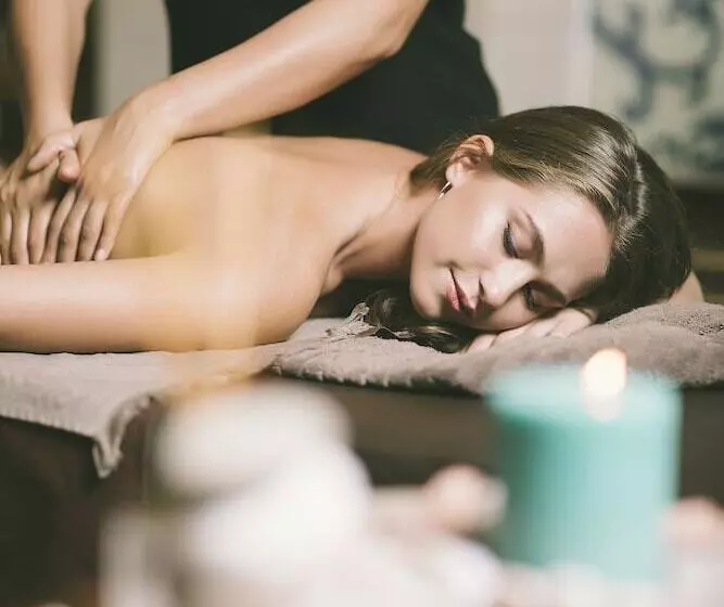 호텔 S & Preference Hualing Tbilisi