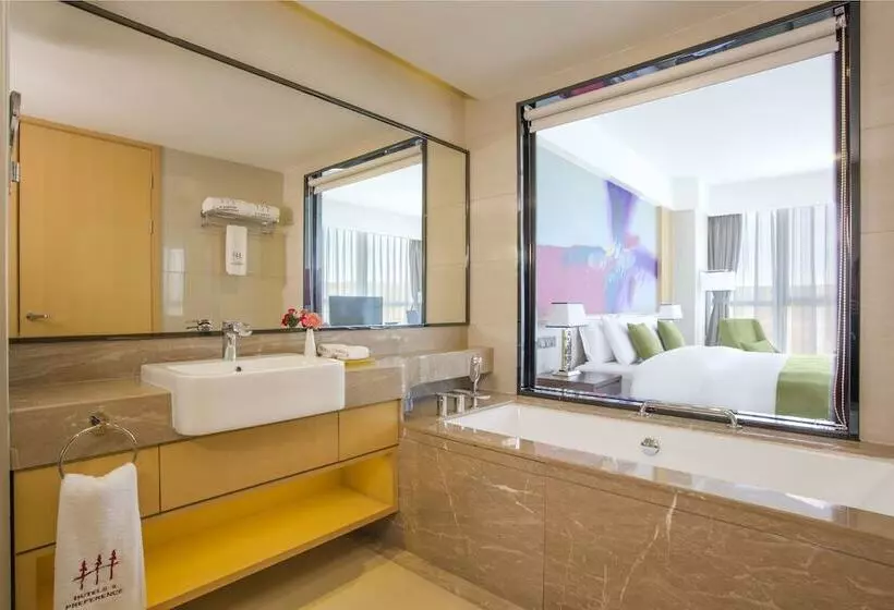 호텔 S & Preference Hualing Tbilisi