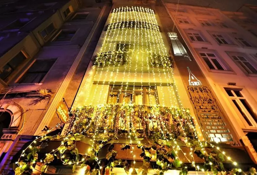 ホテル The Beyoglu House