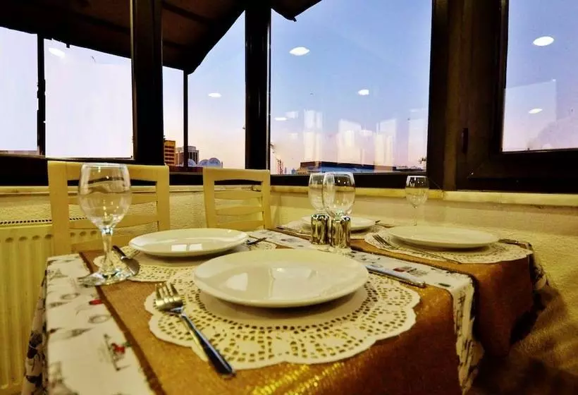 ホテル The Beyoglu House