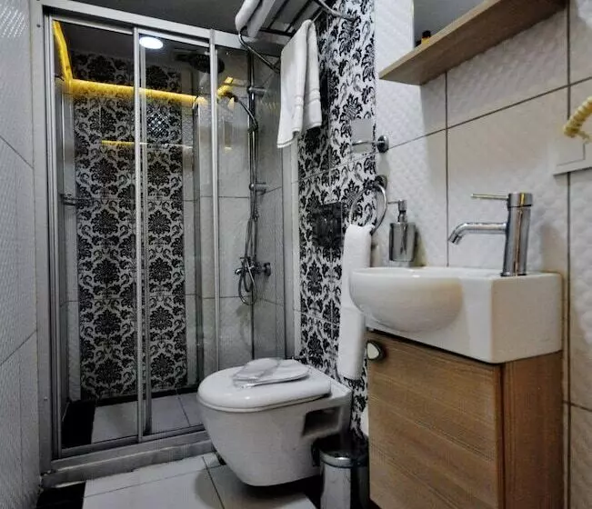 ホテル The Beyoglu House