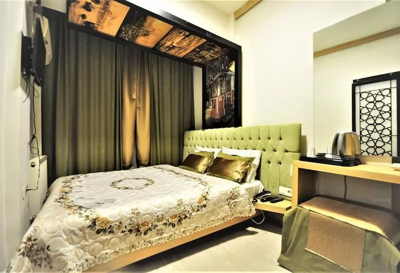 ホテル The Beyoglu House