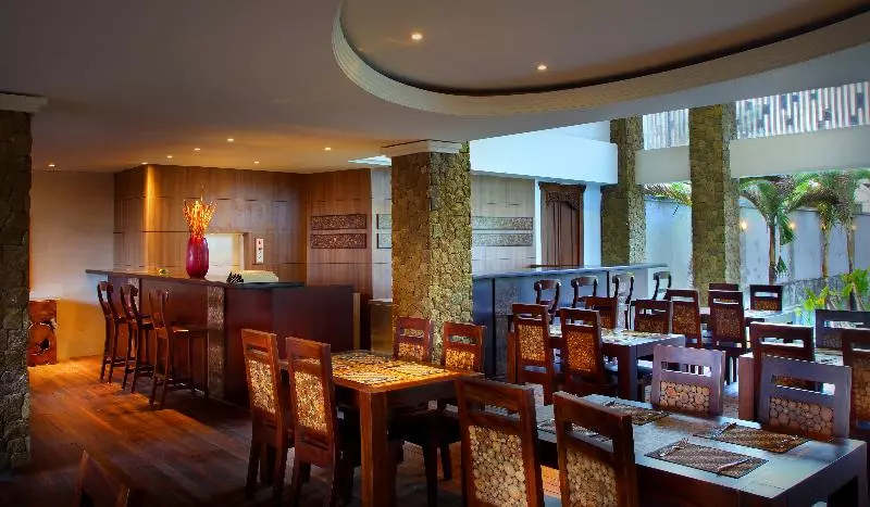 בית מלון כפרי The Kirana Canggu