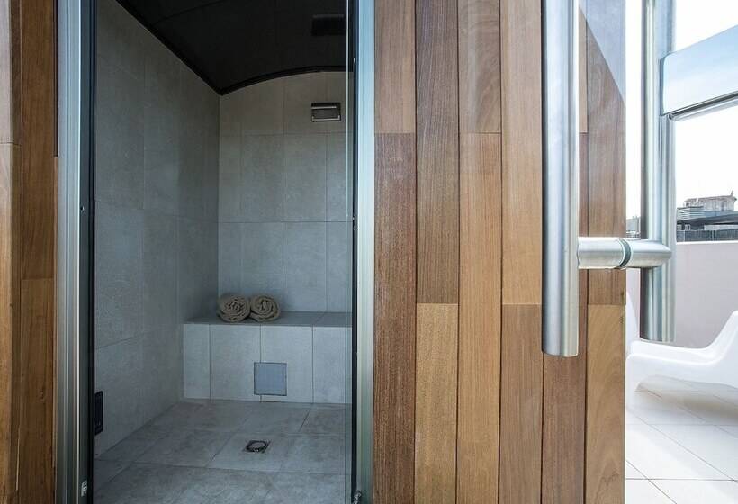 هتل Axel Two Barcelona 4 Sup Adults Only